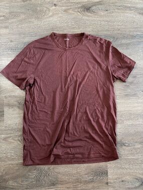 Men's Crewneck Short Sleeve Tee in Burgundy — PROOF